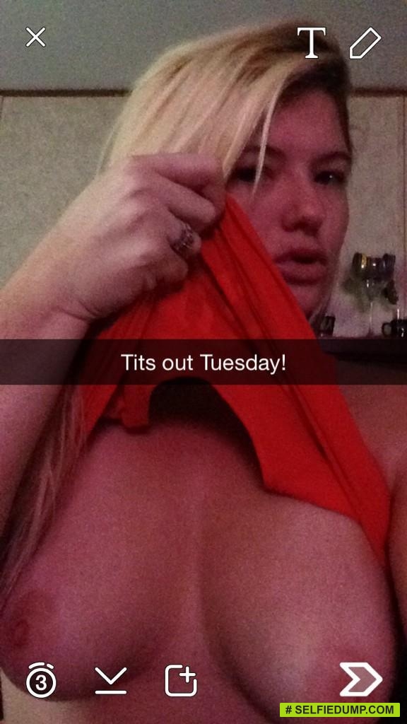 Sexy Nude Snapchat Pics